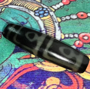 【已结缘】四葉菩提天珠 扁珠  油潤感十足 輕微皮裂  老藏珠  圖騰特殊    藏區迴流   尺寸49.5*13.5*11mm